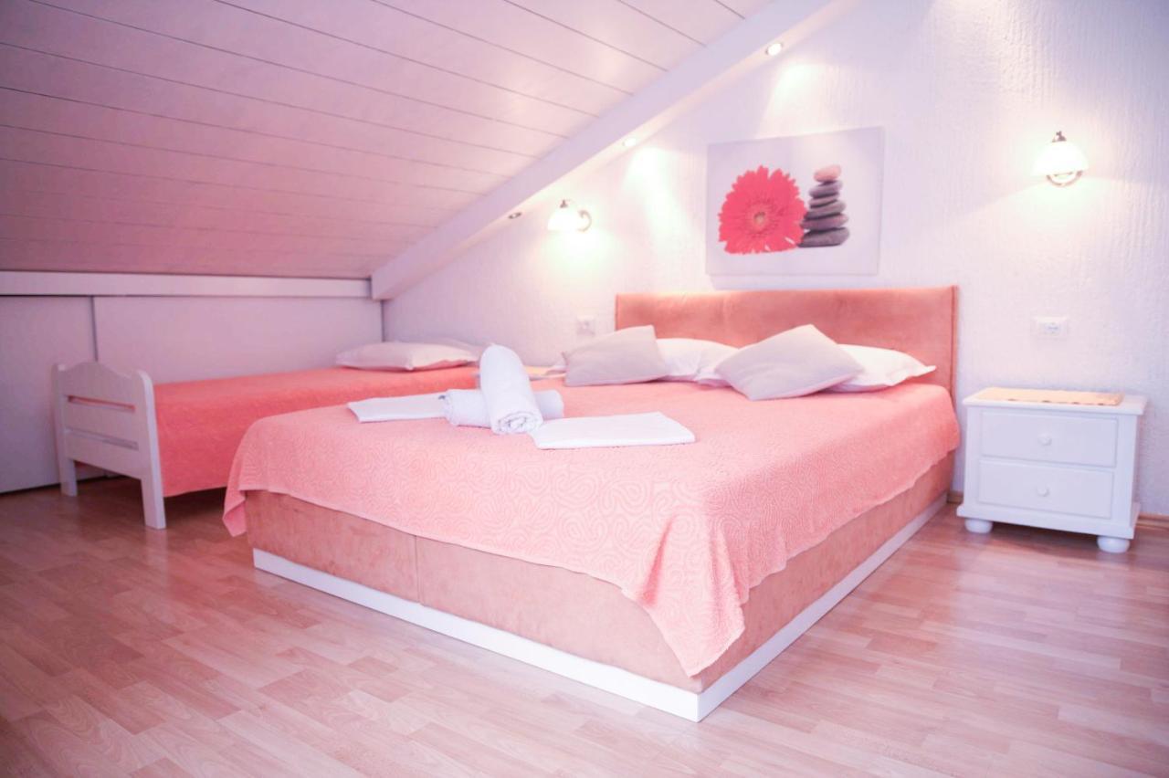 House Bilic Apartment Baska Voda Bagian luar foto