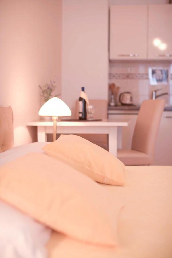 House Bilic Apartment Baska Voda Bagian luar foto