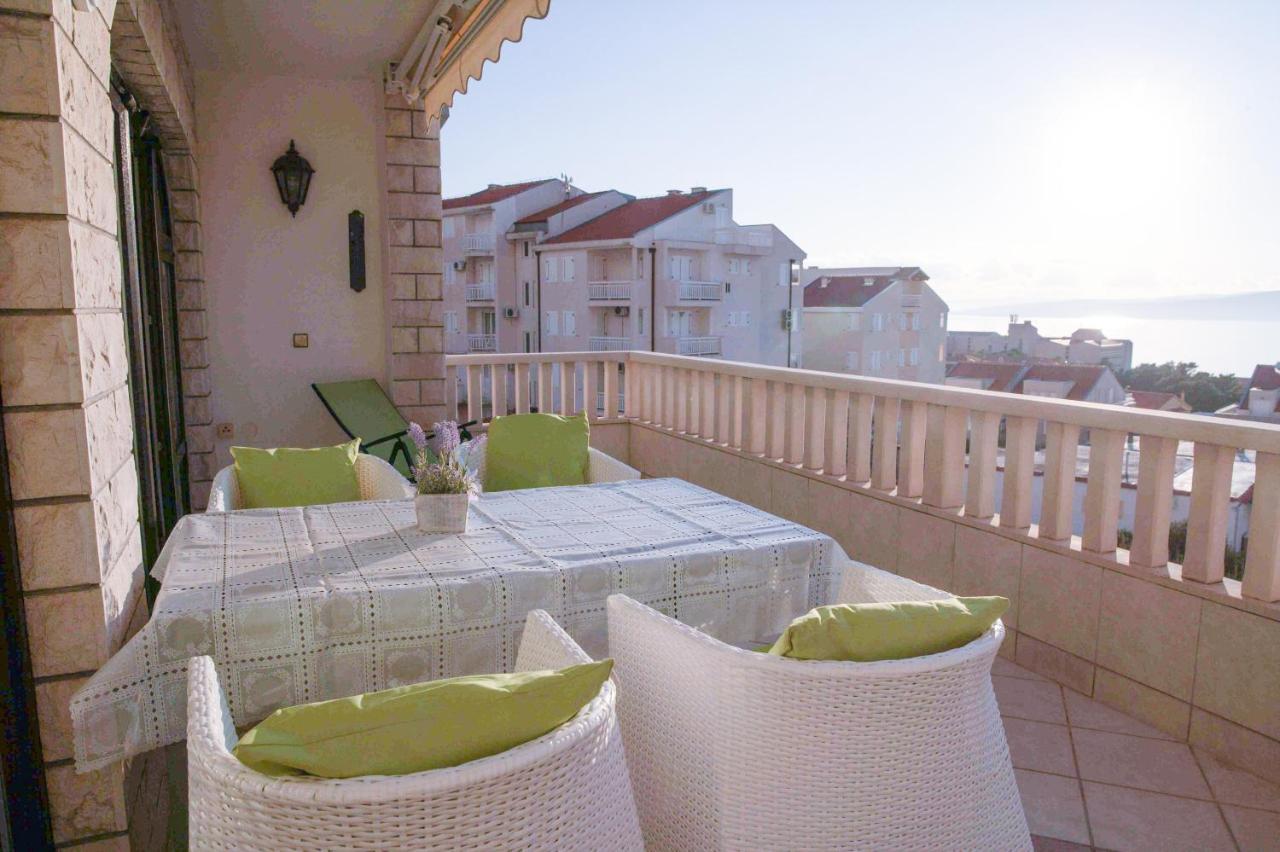 House Bilic Apartment Baska Voda Bagian luar foto